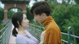 兄弟两吵架做为妈妈应该怎么做？